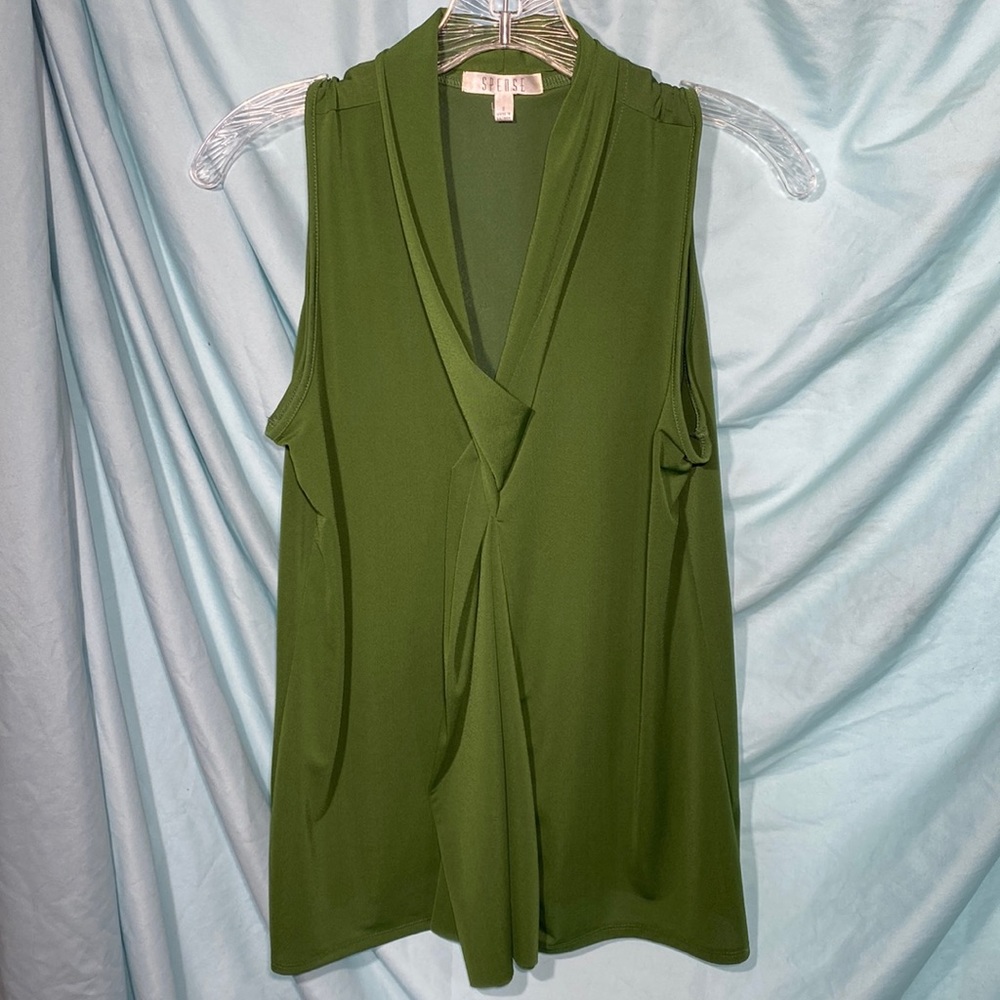 Size S green blouse